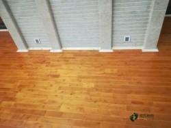 大學(xué)籃球場地木地板施工團隊
